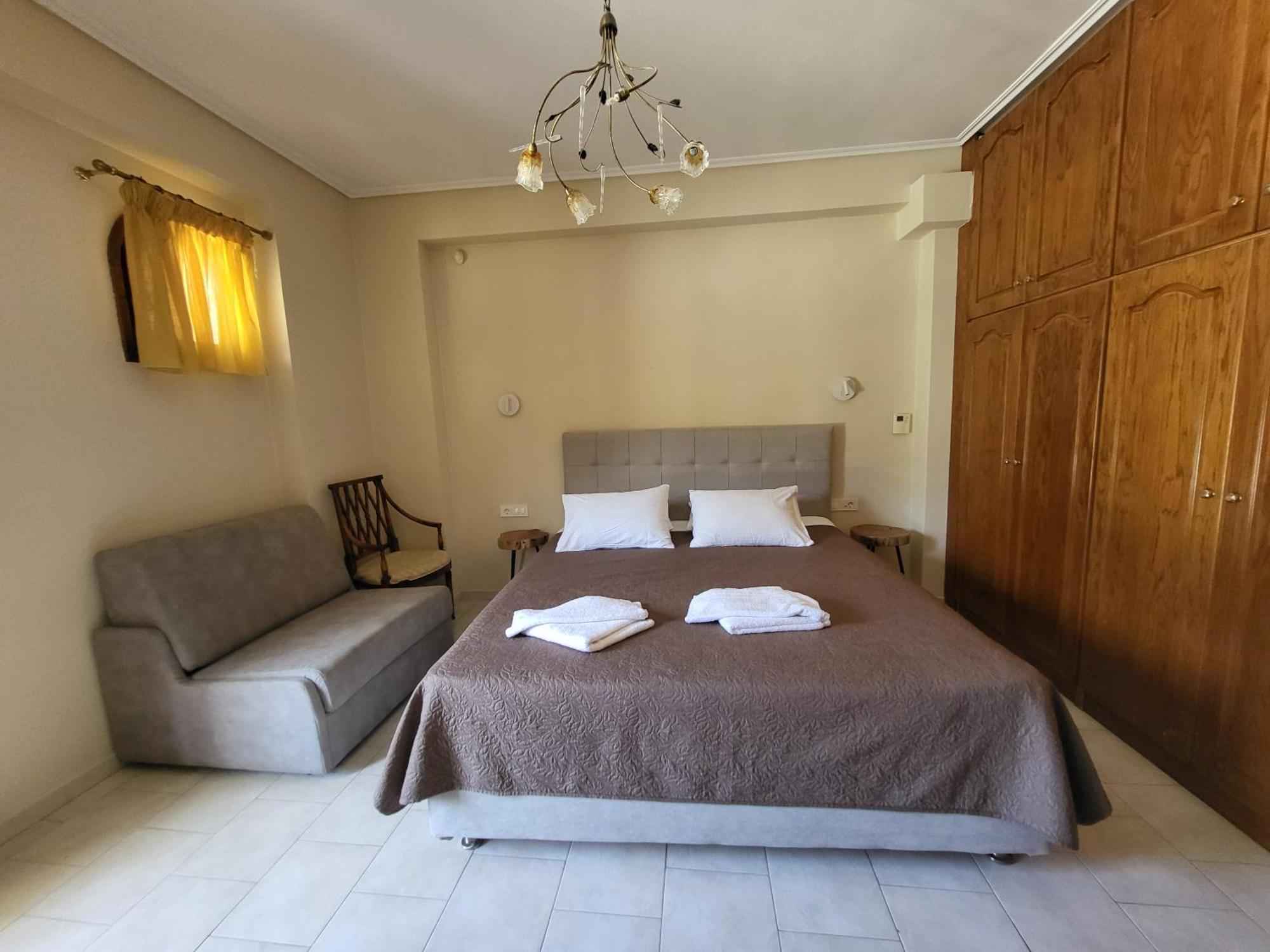 Plános Paradise Bar Apartments المظهر الخارجي الصورة