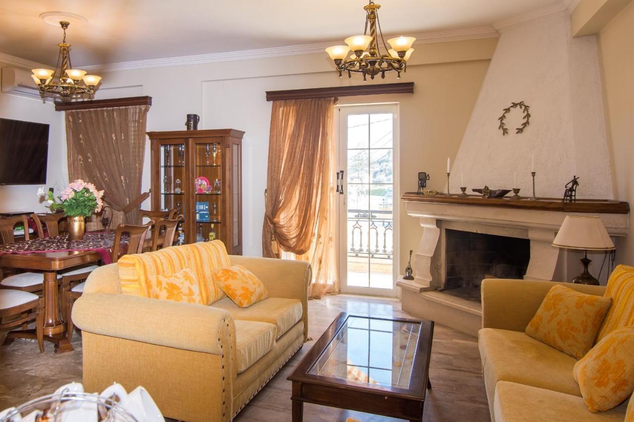 Plános Paradise Bar Apartments المظهر الخارجي الصورة