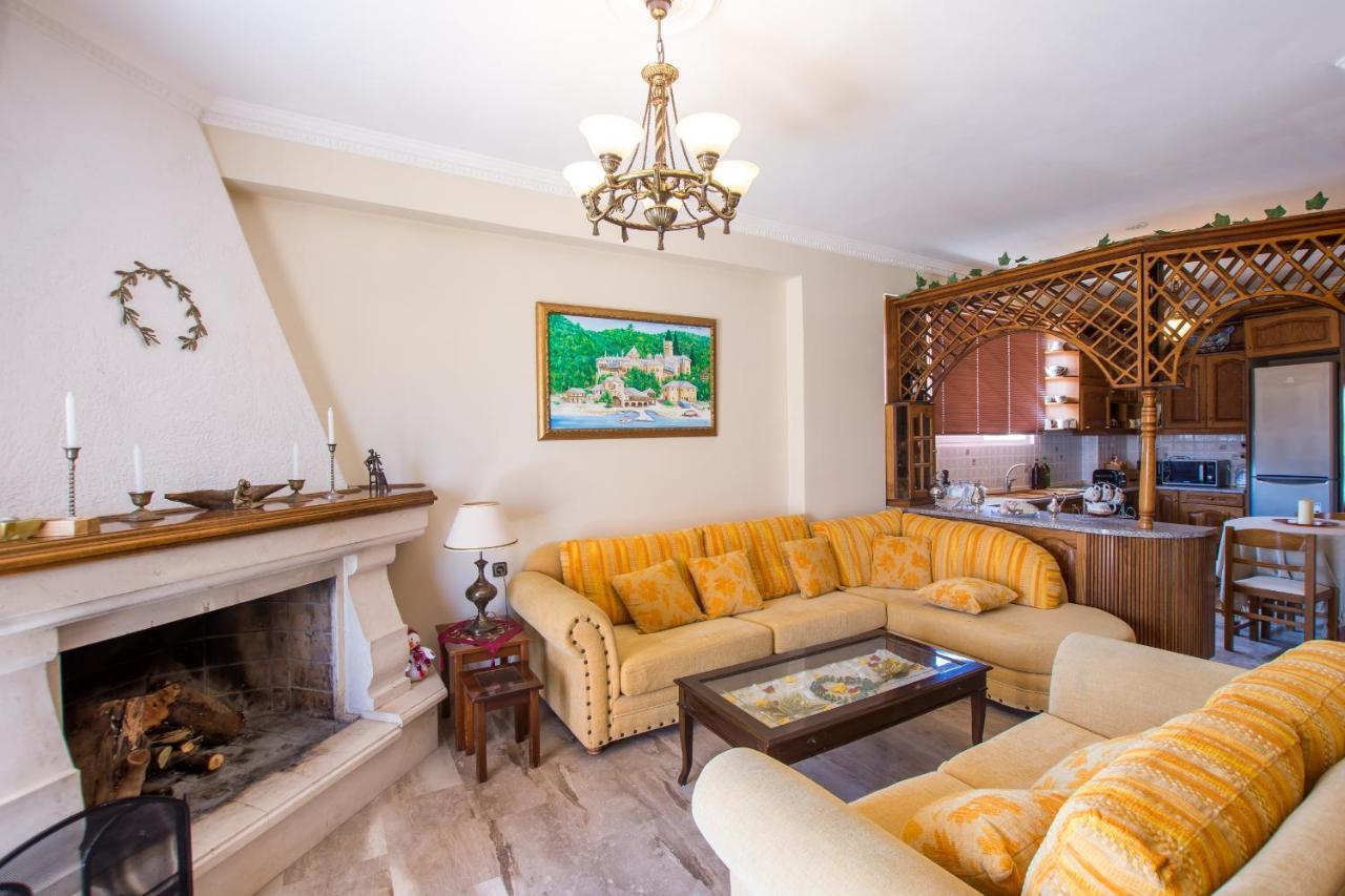 Plános Paradise Bar Apartments المظهر الخارجي الصورة