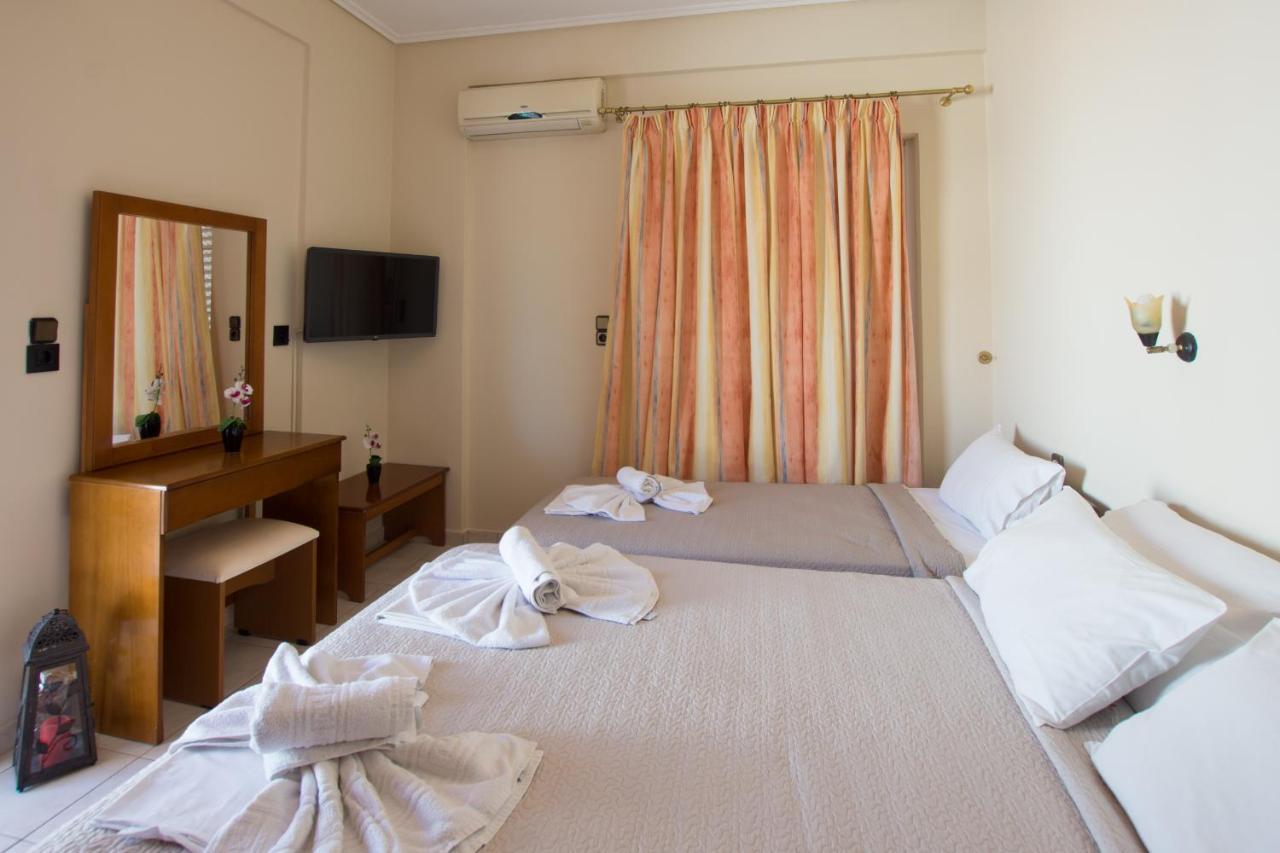Plános Paradise Bar Apartments المظهر الخارجي الصورة