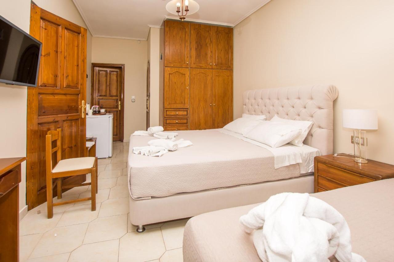 Plános Paradise Bar Apartments المظهر الخارجي الصورة