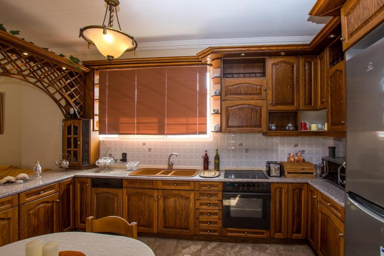 Plános Paradise Bar Apartments المظهر الخارجي الصورة