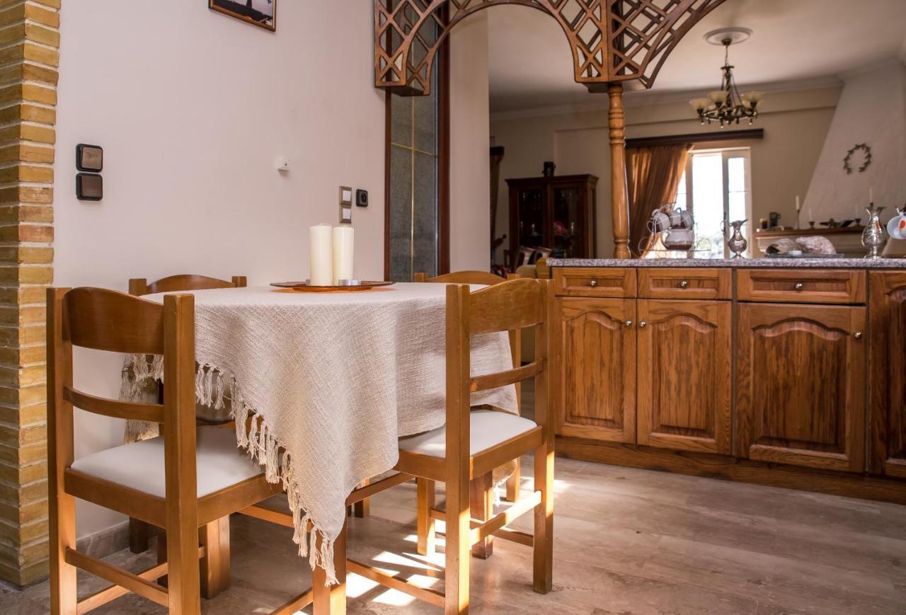 Plános Paradise Bar Apartments المظهر الخارجي الصورة